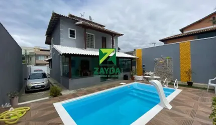 Casa duplex independente, com 02 suítes e piscina, no bairro Cidade Praiana em Rio das Ostras.