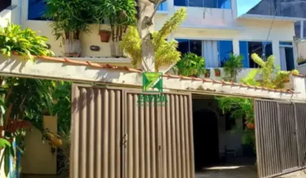 Casa à venda em Rio das Ostras-RJ, Nova Esperança: 3 quartos, 1 suíte, 3 salas, 4 banheiros, 2 vagas, 180m².