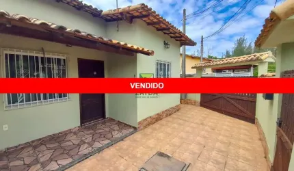 Casa com 2 quartos à venda na Peixe Dourado II, 411, Peixe Dourado, Casimiro de Abreu, 80 m2 por R$ 220.000