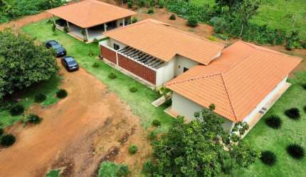 Chácara com 1,5 alqueires em Vianópolis