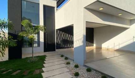 Casa à venda com 3 quartos sendo 2 Suítes no Setor Cristina Expansão - Trindade