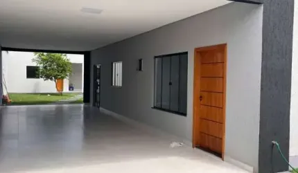 Casa à venda com 3 quartos, sendo 1 suíte de 180,00 m² no Setor Ponta Kayana.