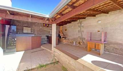 Sobrado 3 quartos, 1 suíte, 3 banheiros de 201,60 m² no Jardim Helvécia