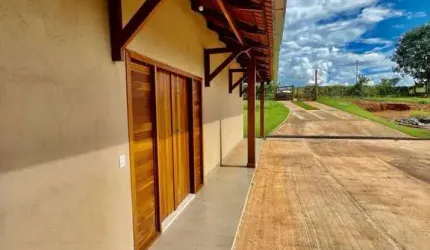 Chácara à venda de 4 mil metros, rica em água no  município de Roselândia