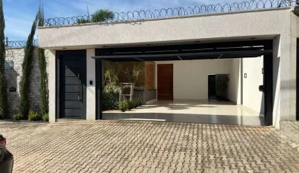 Casa à venda 3 Quartos, sendo 1 suíte no Setor Ana Rosa - Trindade/GO