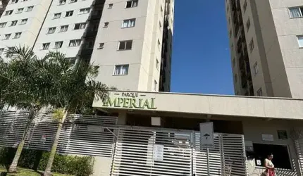 Apartamento com 2 quartos e 1 suíte no Térreo.