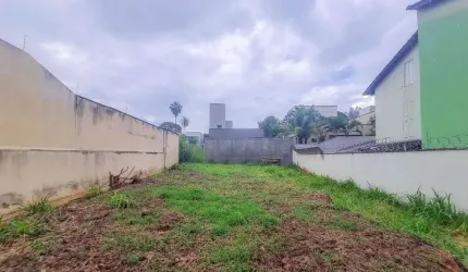 Lote à venda com 458,80m² no Setor Jaó.