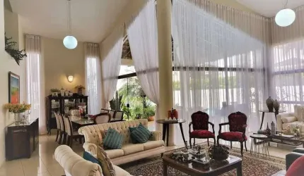 SOBRADO EM CONDOMÍNIO 5 SUÍTES - JARDINS FLORENÇA