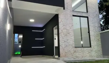 Casa à venda de 3 quartos sendo 1 suíte de 100,00m²  no Jardim Cristalino