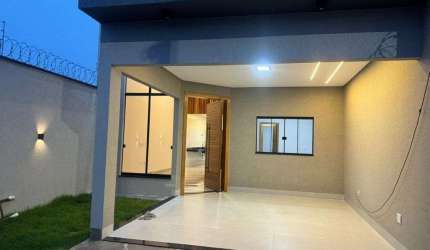 Casa à Venda com 3 quartos, 163 m², no Goiânia 2