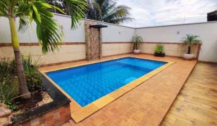 Sobrado com Piscina no Setor Alto do Vale