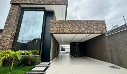 Casa com quatro suítes no Setor Faiçalville