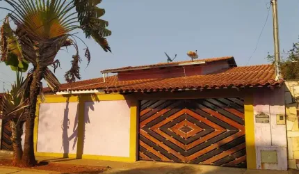 Casa à Venda com 3 quartos sendo 1 suíte de 230,00 m², Jardim Pompéia - Goiânia.