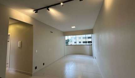 Apartamento reformado 2 quartos com suíte de 76,00m² - Setor Bela Vista.