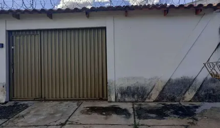 Casa à Venda com 3 quartos, sendo 1 suíte de  82,20 m² no Bairro Cardoso