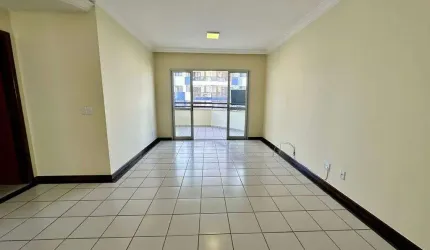Apartamento três quartos no Setor Oeste