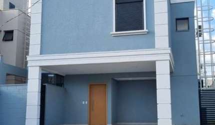 Casa nova 3 suites completa em armarios, Jardins Marselha, 181 metros