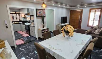 Casa 3 quartos, sendo 1 suíte, 172m²  na Vila Mariana - Aparecida de Goiânia