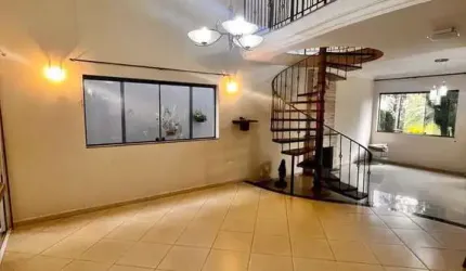Casa a Venda, Condomínio Taubaté Village, 3 quartos, piscina