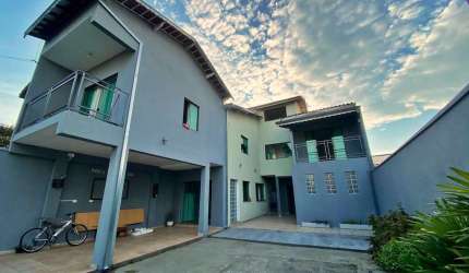 Sobrado à Venda, Vila Nossa Senhora das Graças, Taubaté