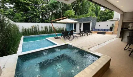 Casa com 6 dormitórios à venda, 380 m² por R$ 8.300.000,00 - Praia da Enseada - Bertioga/SP