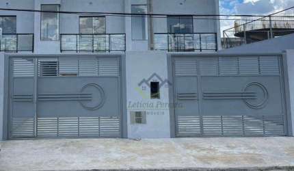 Sobrado com 2 dormitórios à venda, 92 m² por R$ 460.000 - Vila Maria de Maggi - Suzano/SP