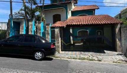 Sobrado com 3 dormitórios à venda, 320 m² por R$ 1.060.000,00 - Mogi Moderno - Mogi das Cruzes/SP