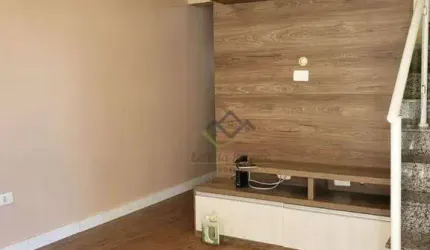 Sobrado com 2 dormitórios à venda, 67 m² por R$ 350.000 - Vila Pomar - Mogi das Cruzes/SP