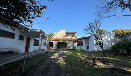 Casa com 3 dormitórios à venda, 294 m² por R$ 750.000 - Jardim Casa Branca - Suzano/SP