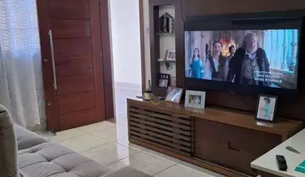 Casa com 3 dormitórios à venda, 88 m² por R$ 658.000,00 - Vila Suissa - Mogi das Cruzes/SP