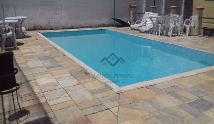 Apartamento com 2 dormitórios à venda, 60 m² por R$ 220.000,00 - Vila Urupês - Suzano/SP