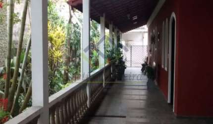 Sobrado com 3 dormitórios à venda, 190 m² por R$ 480.000,00 - Jardim Tereza Palma - Poá/SP