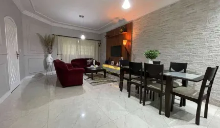 Sobrado com 3 dormitórios à venda, 210 m² por R$ 742.000,00 - Cidade Edson - Suzano/SP