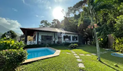 Casa em condomínio fechado com 5 quartos à venda na Rua Doutor Vitor Brás, Ibicui, Mangaratiba, 382 m2 por R$ 1.949.000