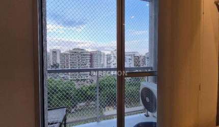 Apartamento com 2 quartos à venda na Avenida Salvador Allende, Barra da Tijuca, Rio de Janeiro, 52 m2 por R$ 419.000