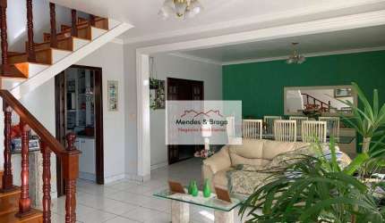 Sobrado com 3 dormitórios à venda, 300 m² por R$ 565.000,00 - Jardim Robru - São Paulo/SP