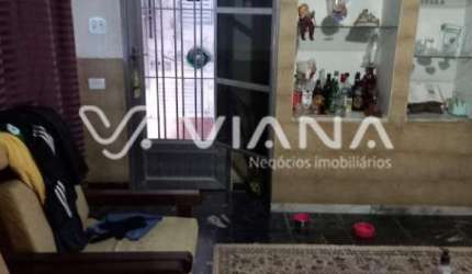 Casa Assobradada à Venda no Bairro Fundação em São Caetano do Sul.