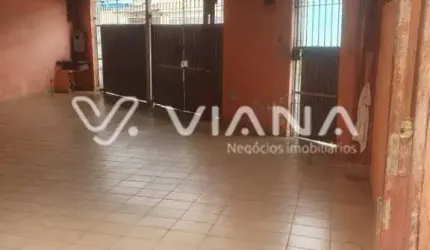 Sobrado à Venda no Bairro Vila Palmares em Santo André