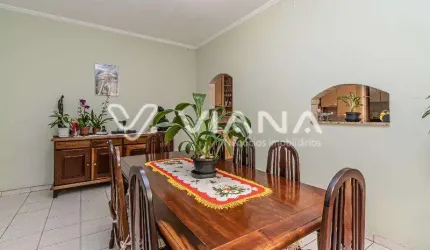 Casa à Venda com 2 dorm. no Bairro Cerâmica em São Caetano do Sul
