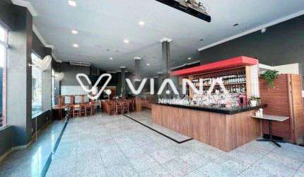 Excelente Prédio Comercial à Venda e Locação no Bairro Santo Antônio em São Caetano do Sul