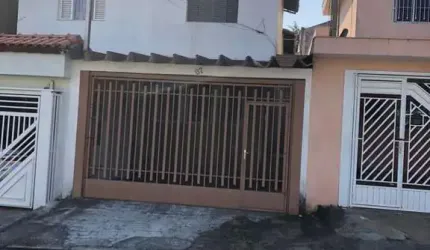 Sobrado para Venda em Santo André, Parque Jaçatuba, 4 dormitórios, 1 suíte, 2 banheiros, 2 vagas