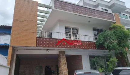 Casa com 3 dormitórios à venda, 304 m² por R$ 700.000,00 - Brasilândia - São Gonçalo/RJ