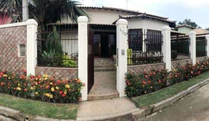 CASA A VENDA EM CARAVELA