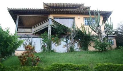 CASA A VENDA NO JOÃO FERNANDES