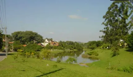 Casa à venda no Condomínio Estância Marambaia em Vinhedo/SP
