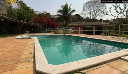 Casa à venda no Condomínio Vale da Santa Fé em Vinhedo/SP