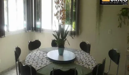 Casa à venda no Condomínio Vale da Santa Fé em Vinhedo/SP