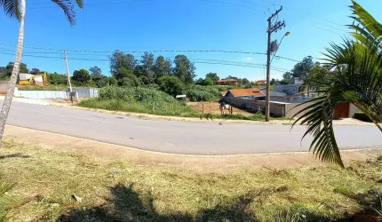 Terreno à venda no Pinheirinho em Vinhedo/SP