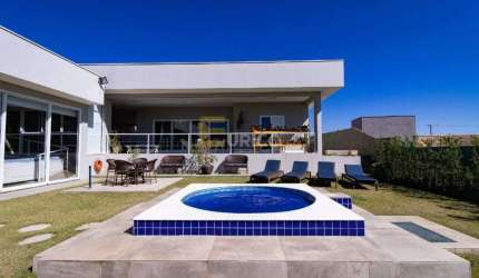 Casa à venda no Recanto dos Canjaranas em Vinhedo/SP