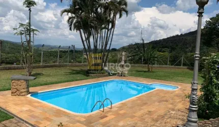 Chácara à venda no Condomínio Parque Suiço em Valinhos/SP